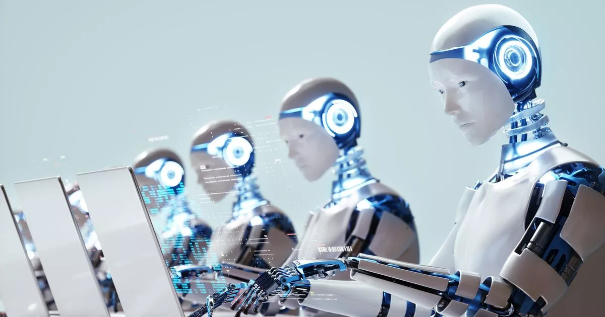 Expert Reveals Careers Least Likely to Be Replaced by AI – Is Your Job Safe?