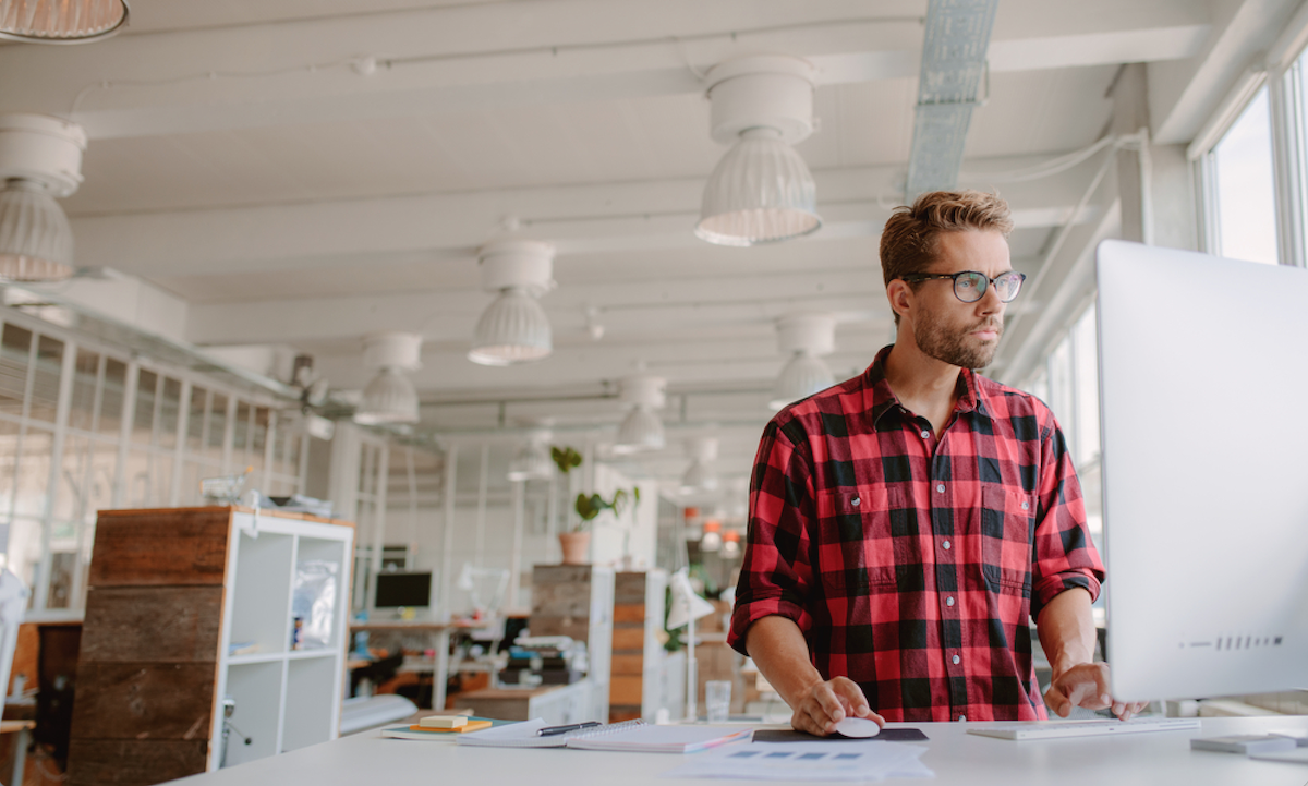 SMBs Split on AI Adoption Strategies