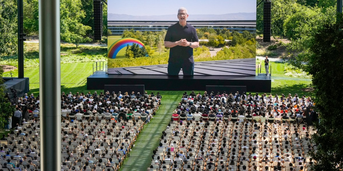 Apple’s AI Revolution – Privacy at Its Core