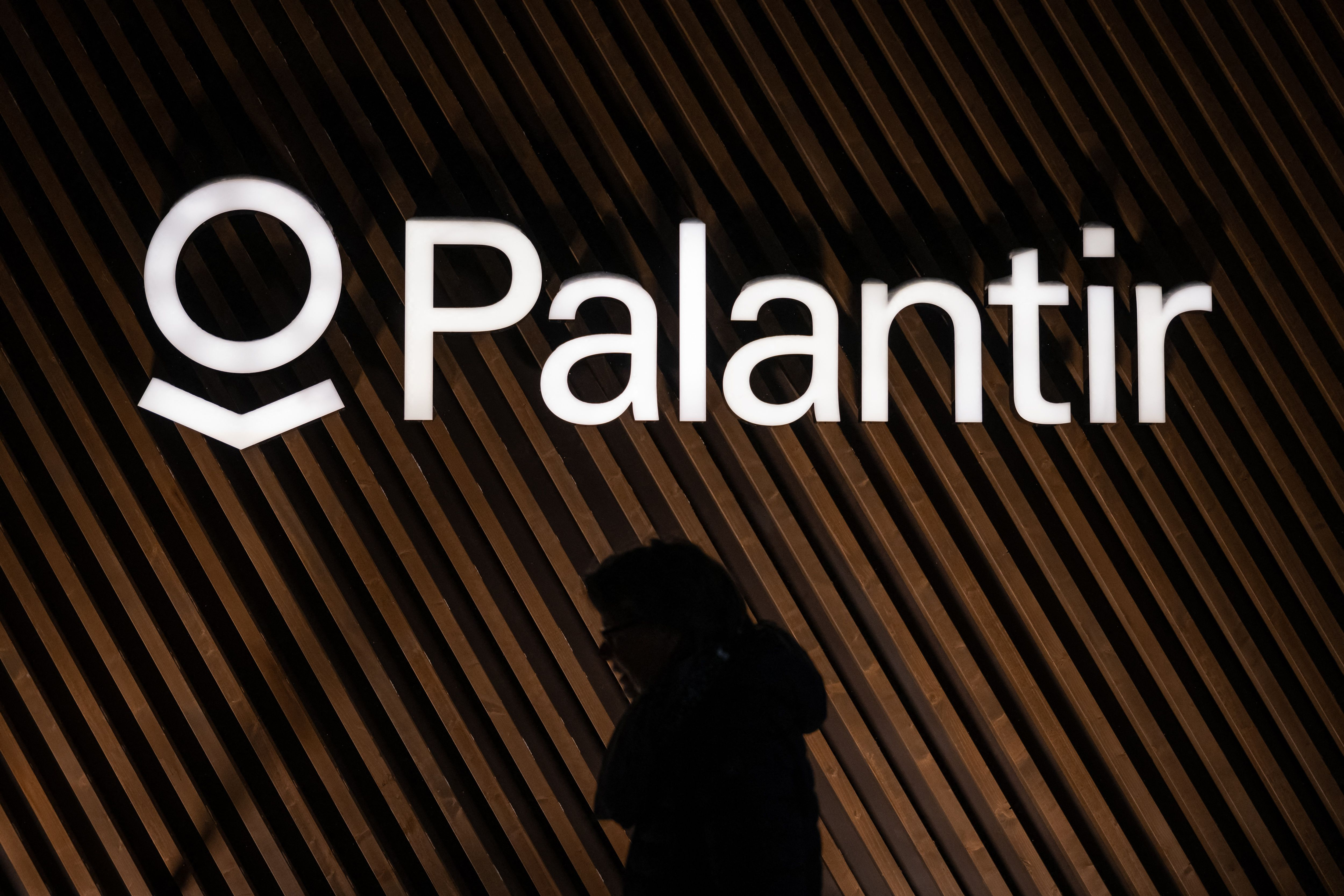Palantir – The Battleground Stock