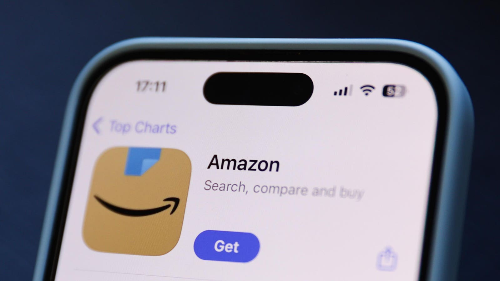 Amazon’s AI Shopping Assistant Goes Mainstream