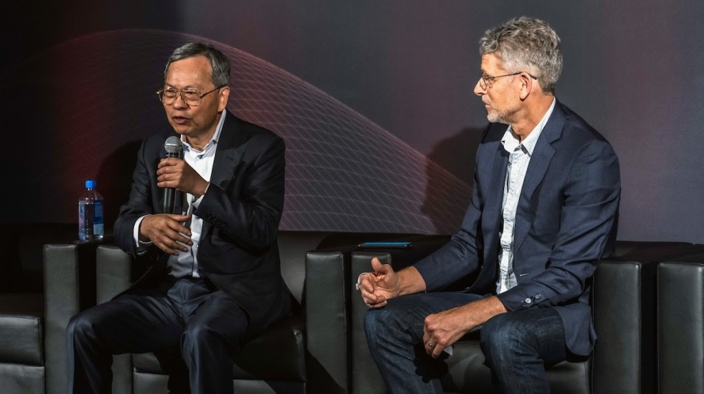 AI Revolution – Supermicro’s Explosive Growth