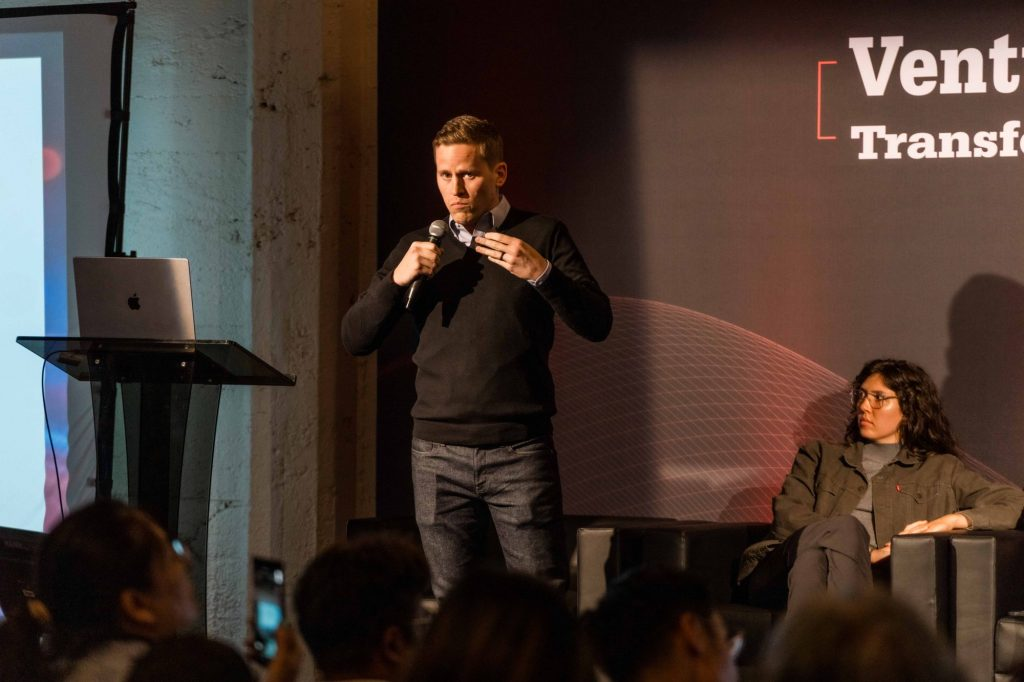 Drag Queens Help Healthvana Engage Patients in Unique Way