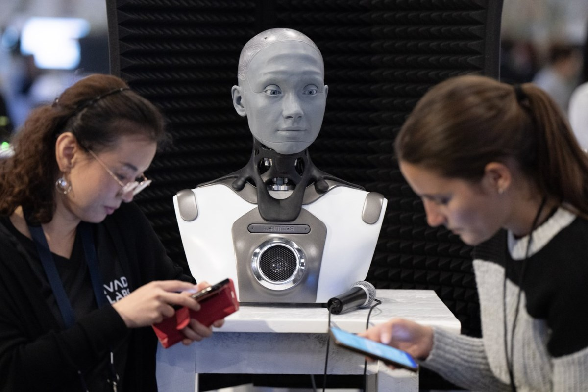 AI Authorship Challenges Canadian Copyright Law