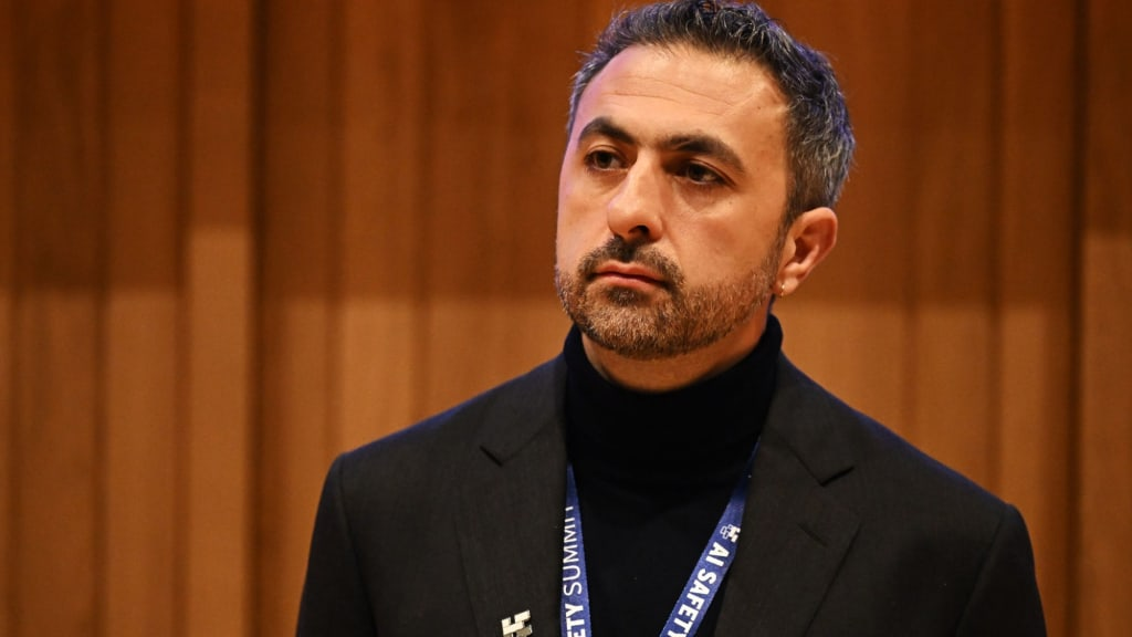 Microsoft’s AI Talent Acquisition Sparks UK Antitrust Probe