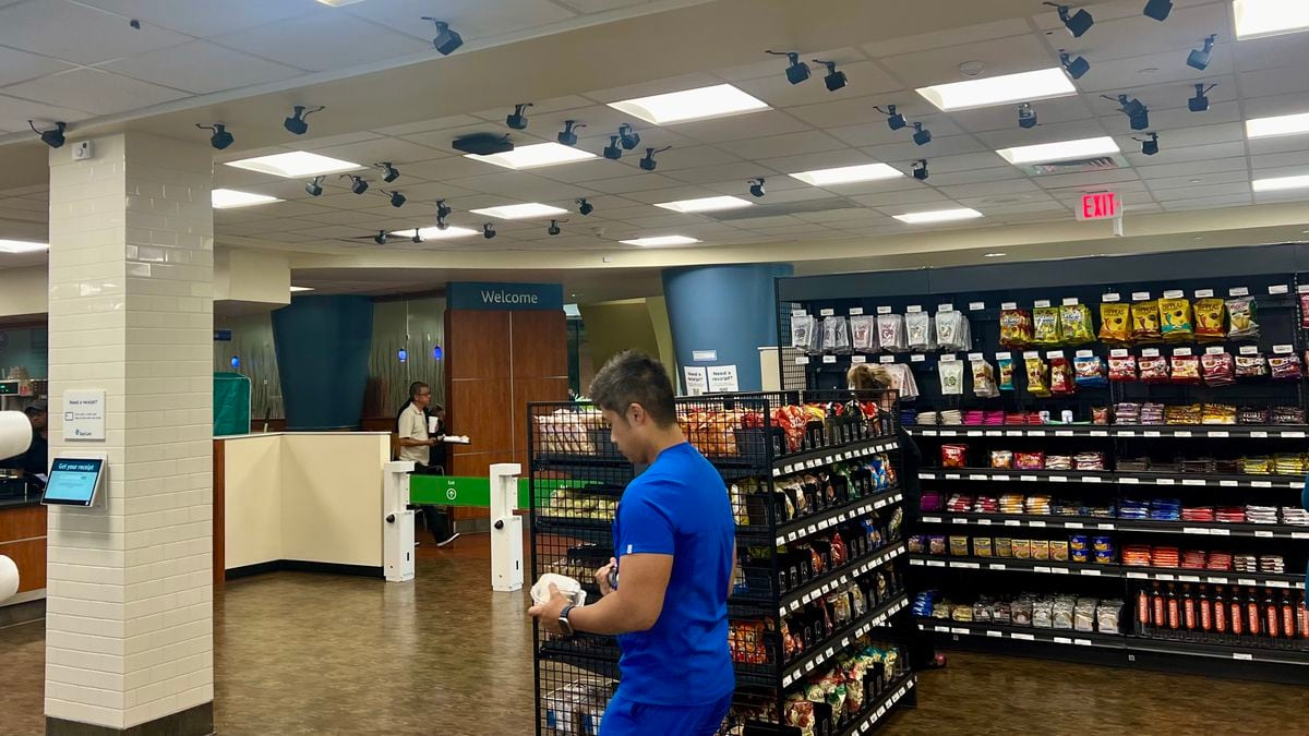 Cashier-Free Cafeteria Revolutionizes Hospital Dining Experience