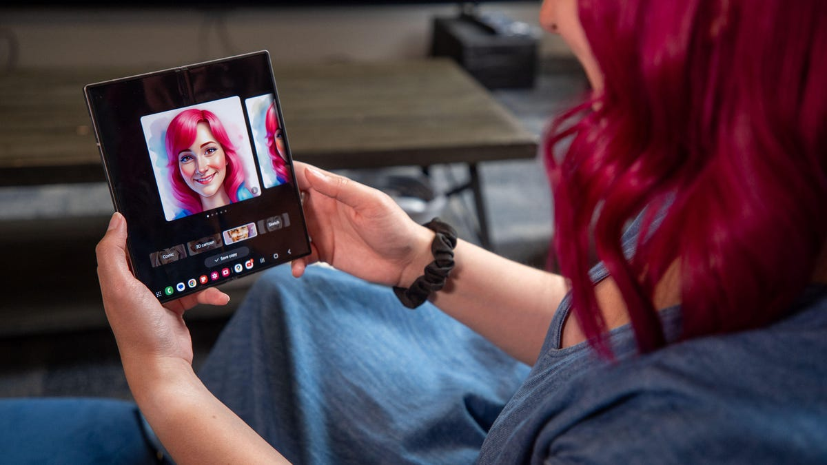 Samsung Pushes AI Boundaries with Galaxy Smartphones