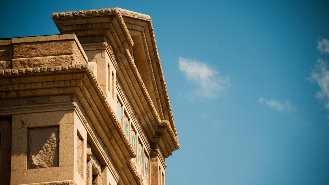 Calls for AI Regulation – Texas Lawmakers Hear from Experts and Artists