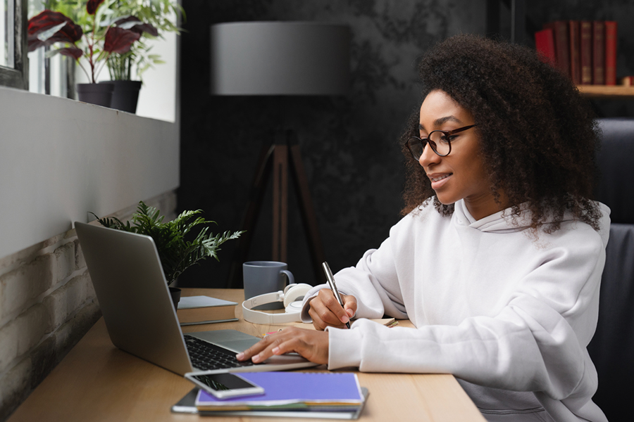 Advocating for AI in Business Writing Education