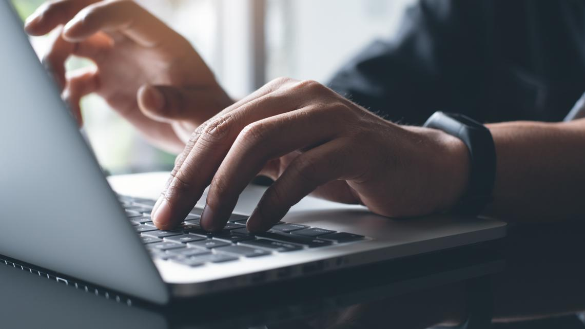 AI-Driven Data Centers Surge Arizona’s Power Demand