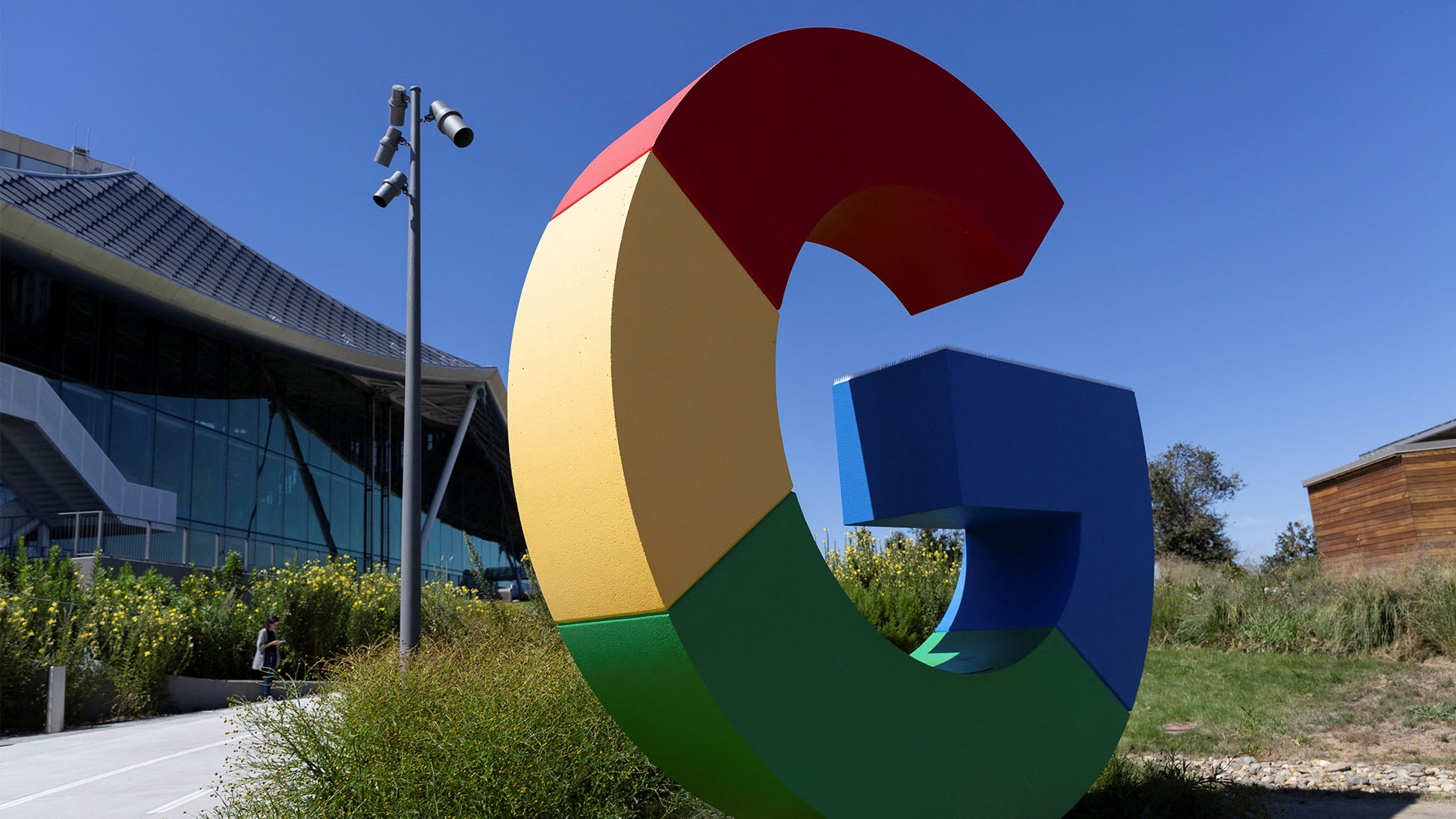 Google Expands AI Summaries to Six New Countries After Initial Issues