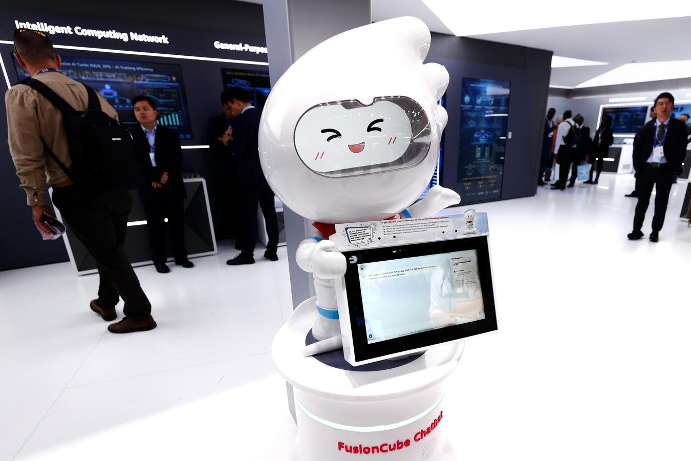 Navigating the Future of AI Chatbots – A Guide to Responsible Practices