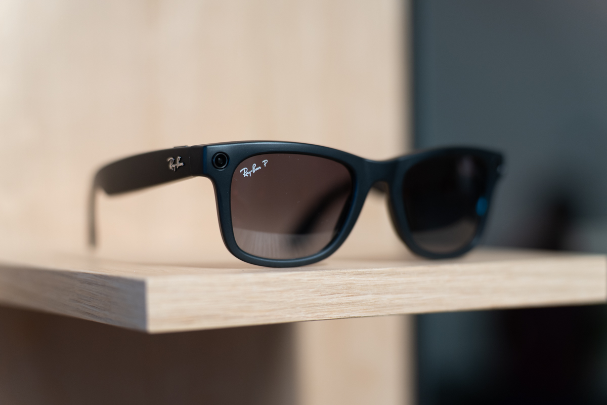 Meta’s Ray-Ban Smart Glasses Raise Privacy Concerns with AI Features