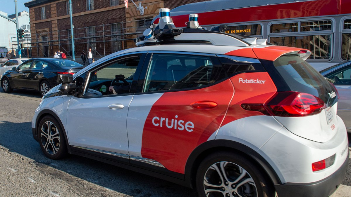 Cruise Resumes Robotaxi Testing in Bay Area After October Crash