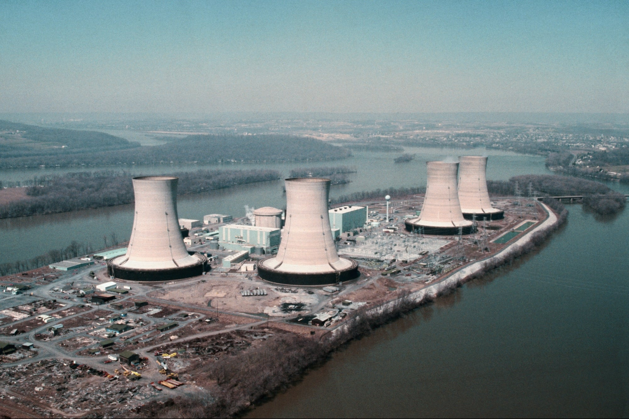 Three Mile Island Set to Reopen by 2028 to Power Microsoft Data Centers