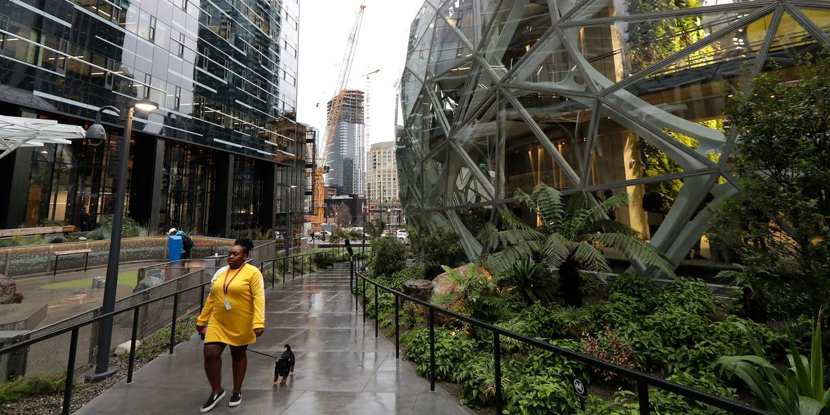 Amazon Unveils Cedric – A Secure AI Chatbot for Employee Productivity