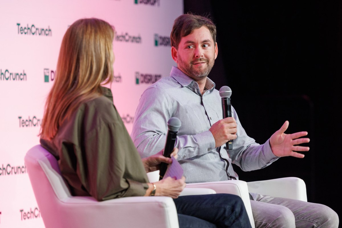 Zoox CTO Challenges Tesla’s Robotaxi Ambitions