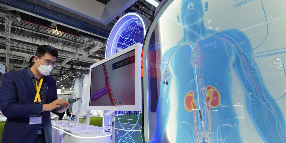 Medtronic Embraces Generative AI to Transform Healthcare and Productivity