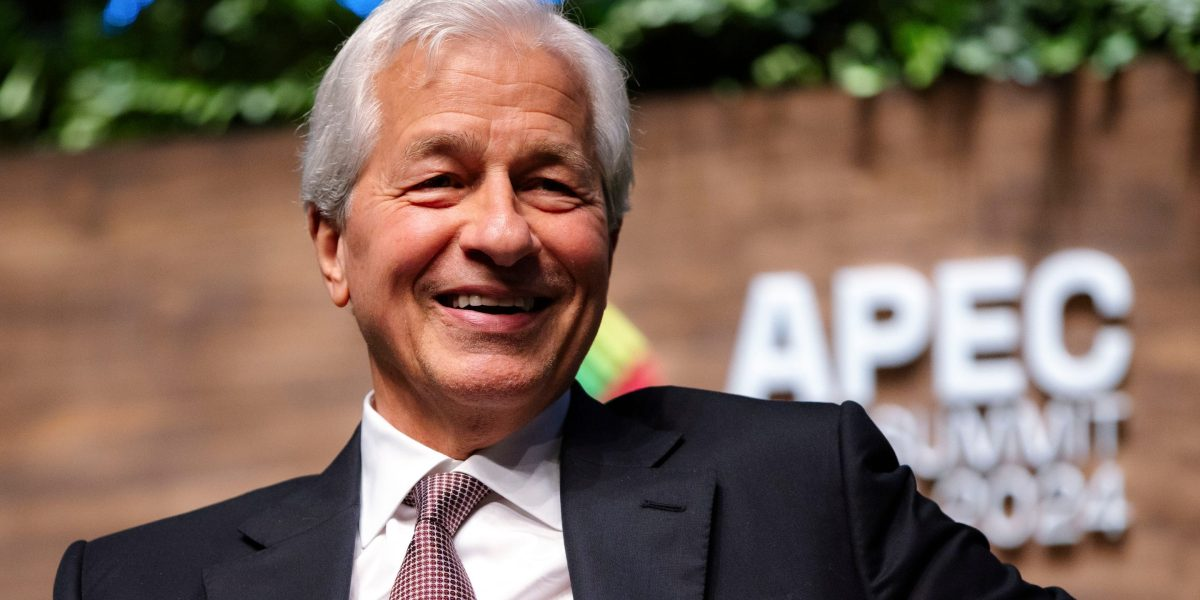 AI’s Bright Future – Jamie Dimon Envisions Shorter Workweeks and Longer Lives