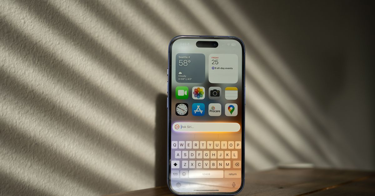 New AI Feature Transforms iPhone Notifications into Hilarious Summaries