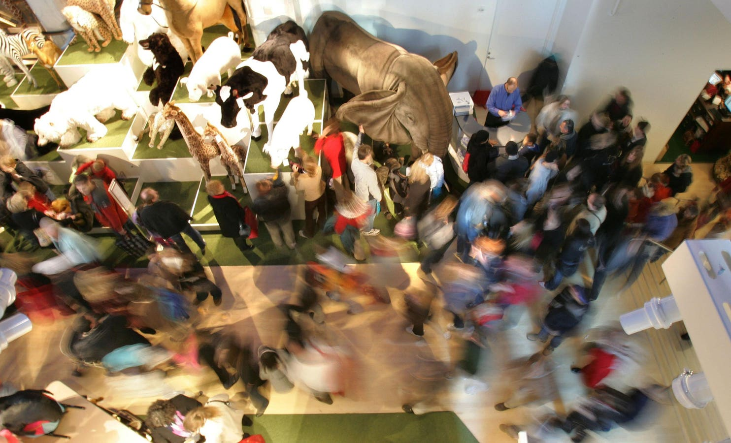 Nutanix Launches Enterprise AI for Seamless Hybrid Workloads