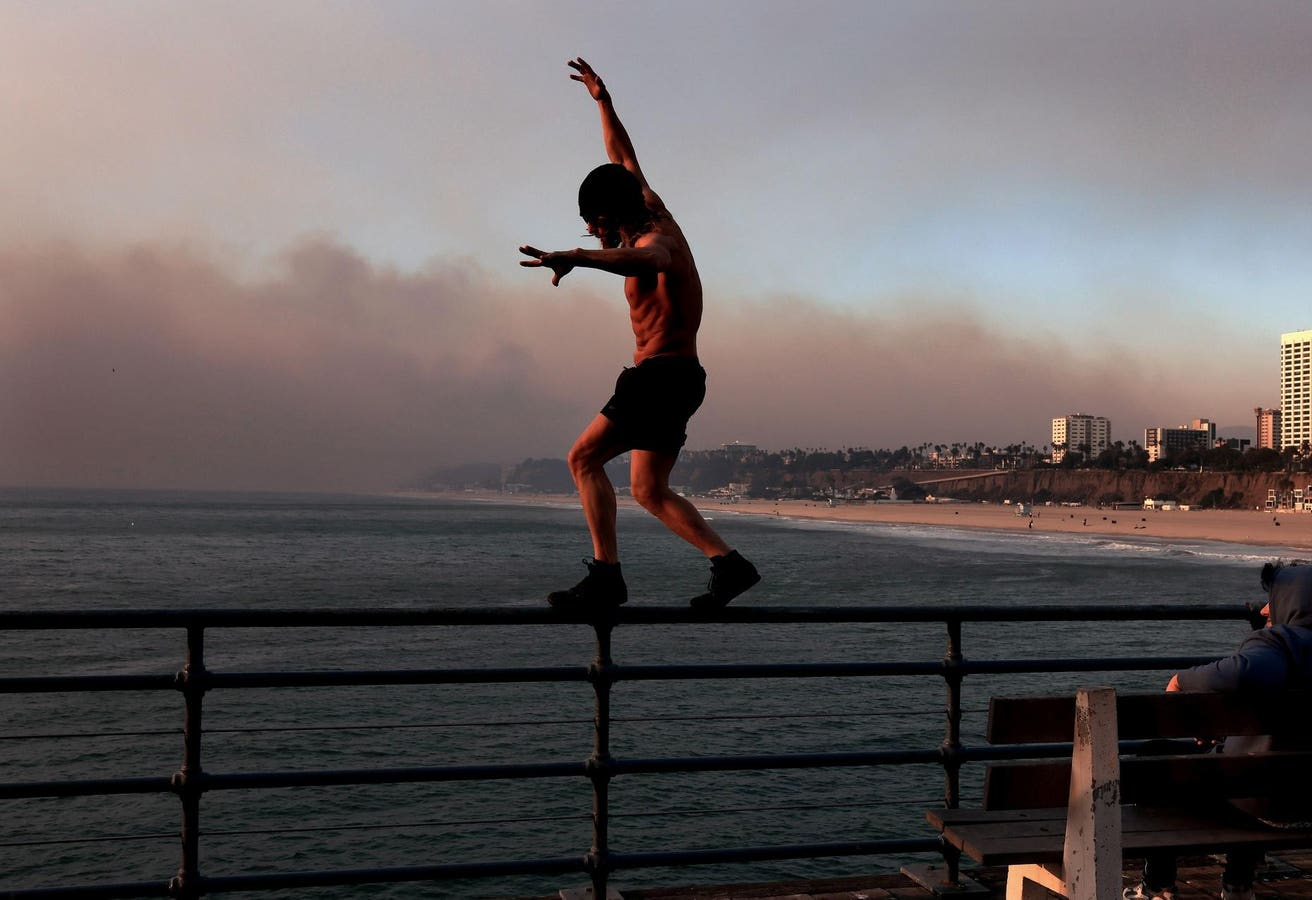 Balancing AI – The Open Weight Definition Revolutionizes Access