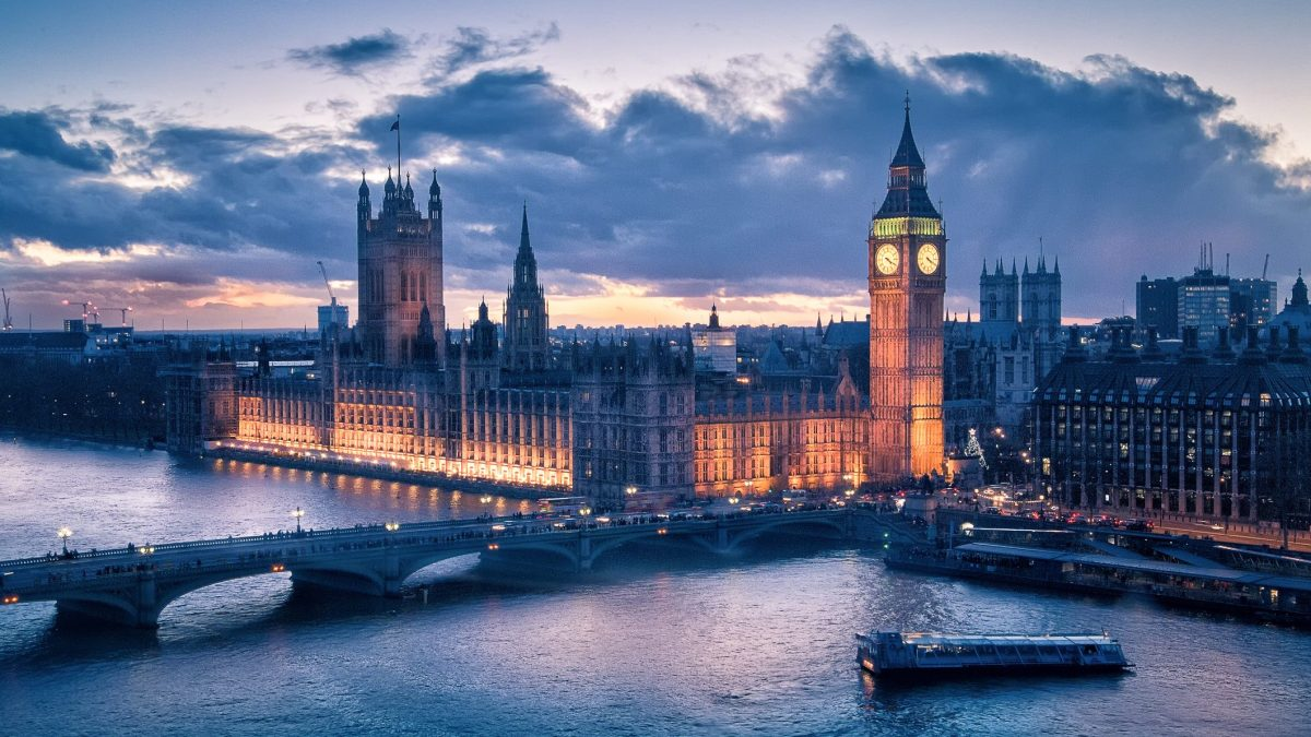 U.K. Government Bets Big on AI – A New Era of Investment and Growth