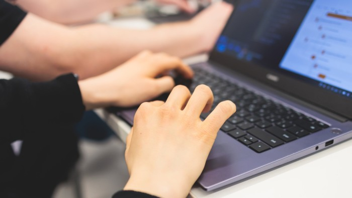 AI Adoption Among UK Students – A Game Changer for Higher Education