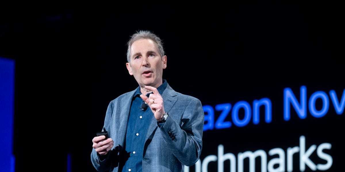 Amazon’s Cost-Cutting Strategy – Balancing Savings and AI Investments