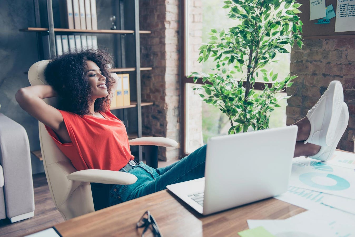 The Rise of Solo Entrepreneurs – Building Billion-Dollar Companies Alone