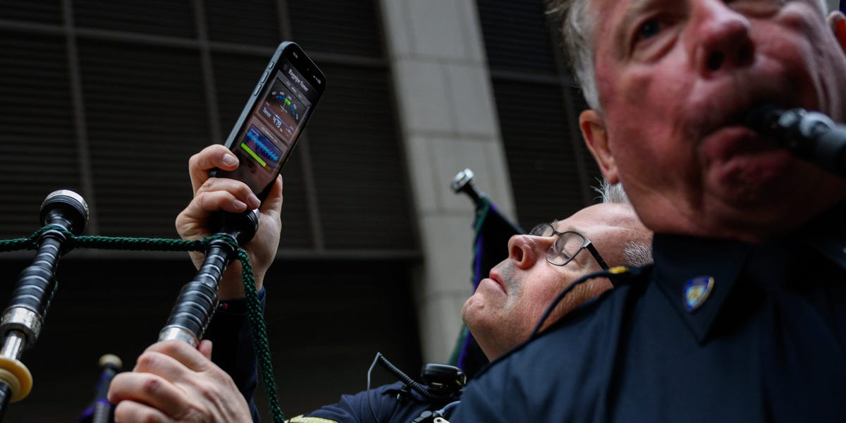 Apple – The Utility of Modern Life