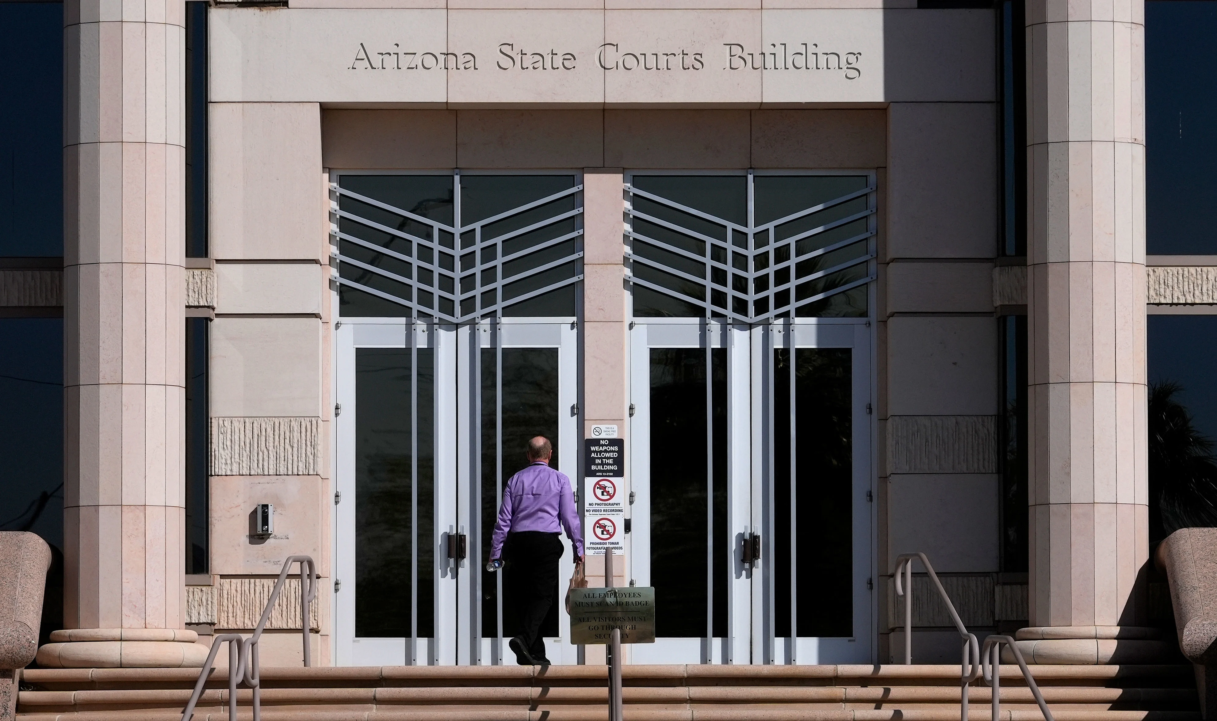 Arizona Supreme Court Unveils AI Avatars for Legal News Delivery