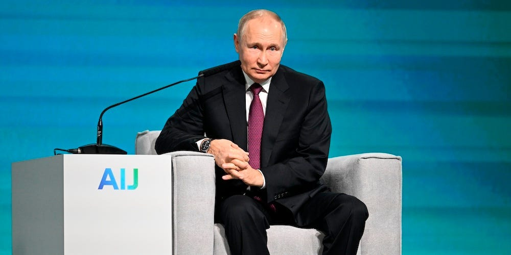 Russia’s GigaChat MAX – Struggling in the Global AI Race