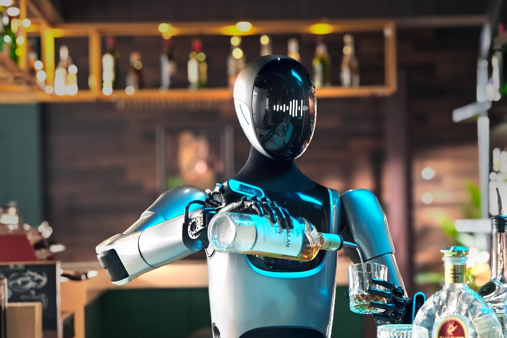 Innovations in Humanoid Robotics – Fudan University and Keenon Robotics Lead the Way