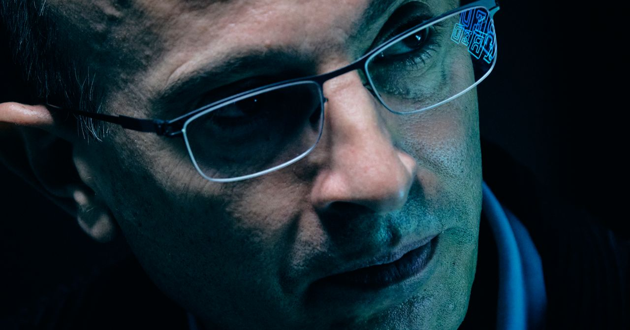 The Rise of AI and Its Threat to Democracy in Yuval Noah Harari’s Nexus