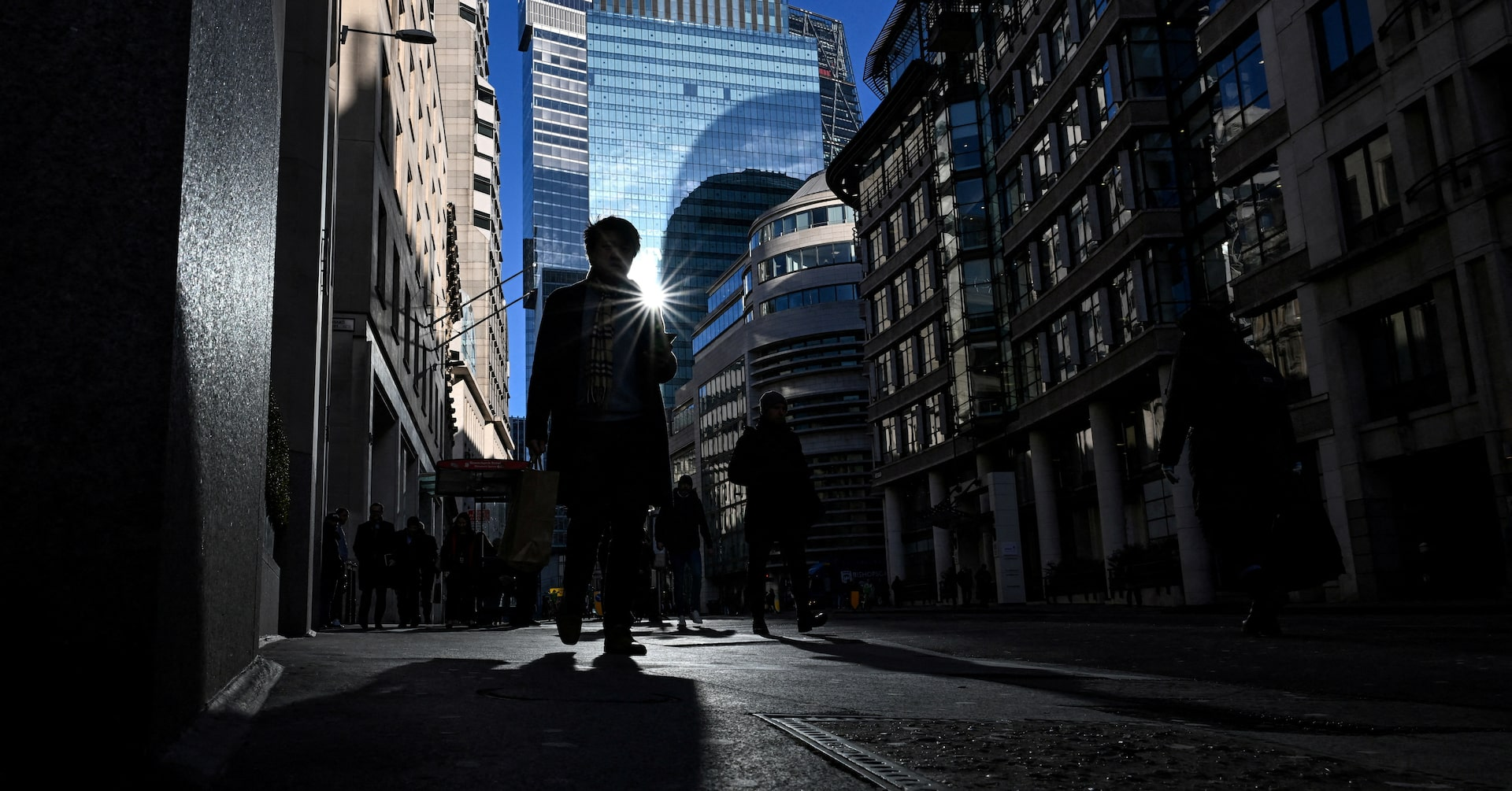 Unlocking Billions – How AI Training Can Transform Britain’s Workforce