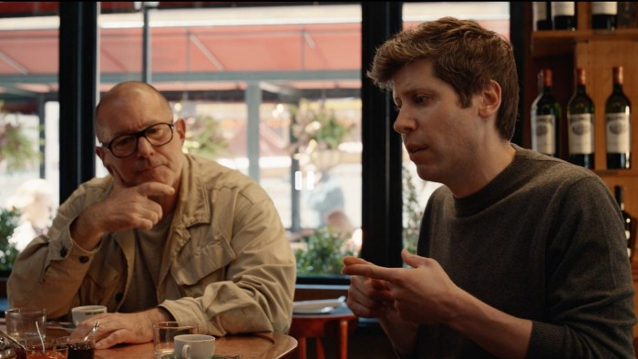 OpenAI’s Challenge to Apple – A New Era for Consumer Hardware?