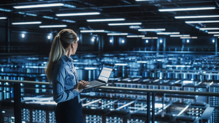 AI Disruption – Transforming Tech Jobs and Business Dynamics