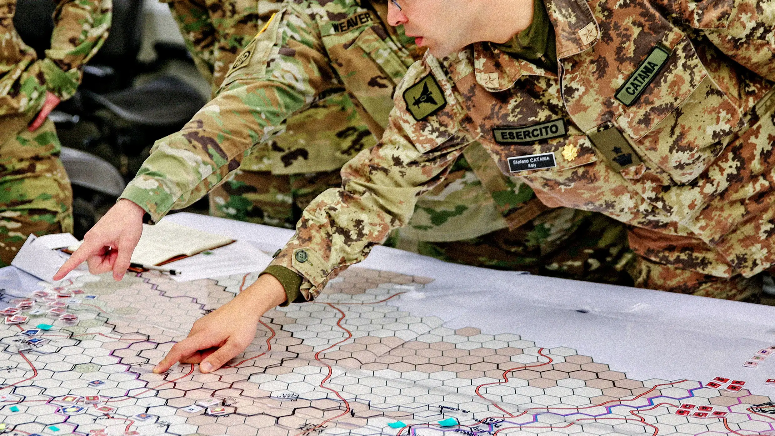 Revolutionizing Military Command – The Role of AI Agents