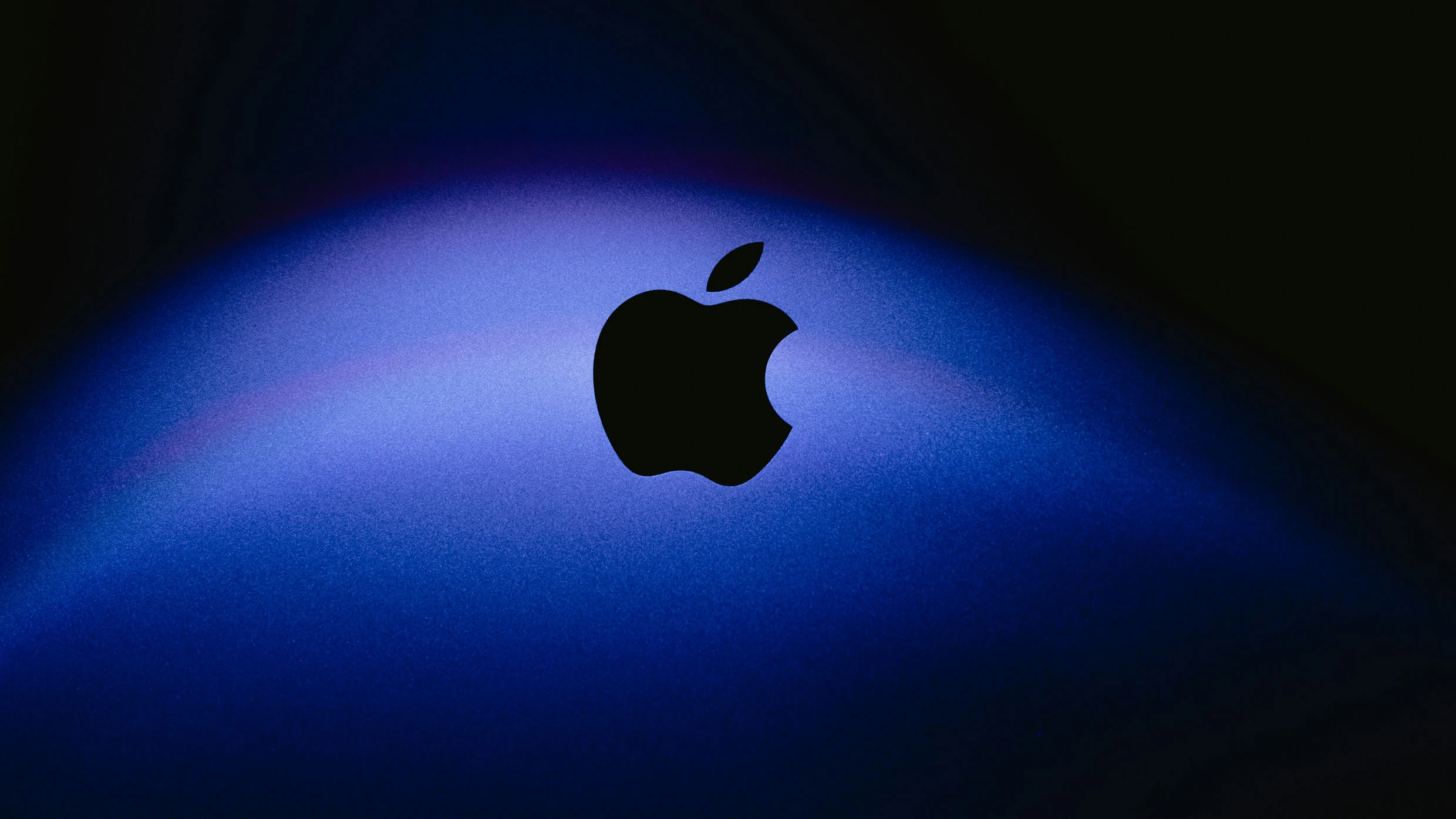 Apple Faces Lawsuit Over Alleged Misuse of Copyrighted Books for AI