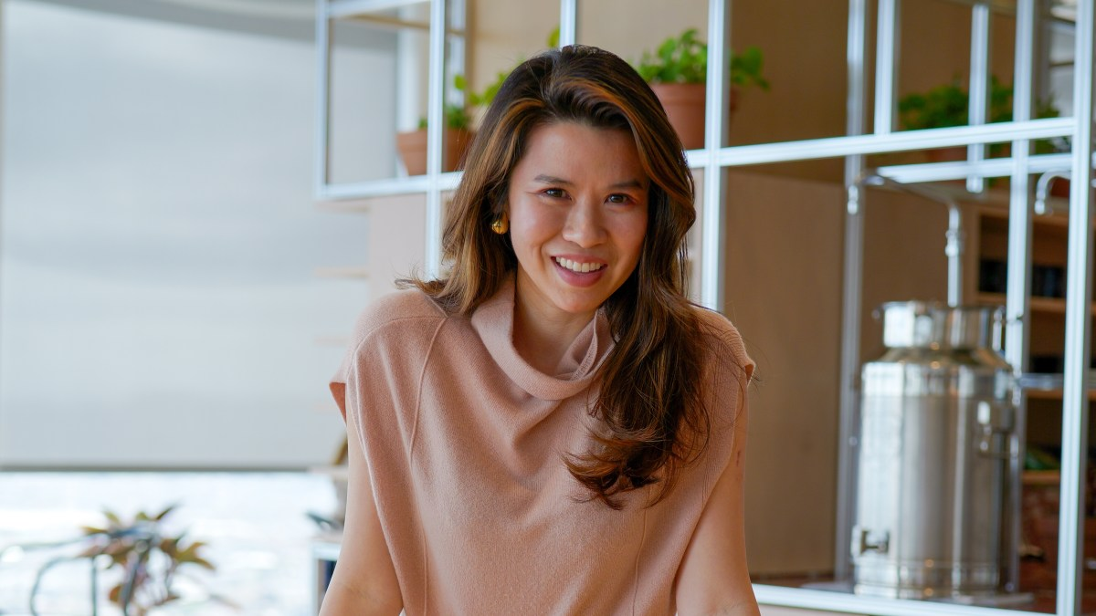 Empowering Connections – Jenny Shao’s Vision with AI Assistant Robyn