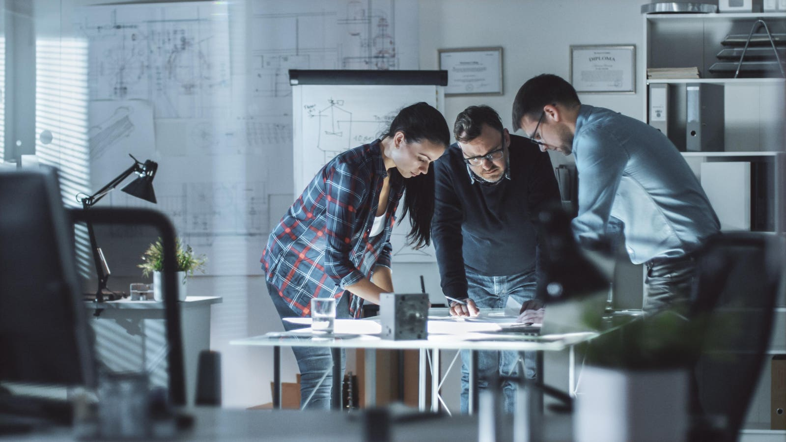 Exploring the Risks of AI in Mental Health Conversations