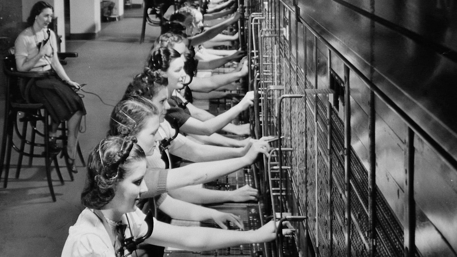 Telecom Networks Transform with AI – The Future of Intelligent Infrastructure