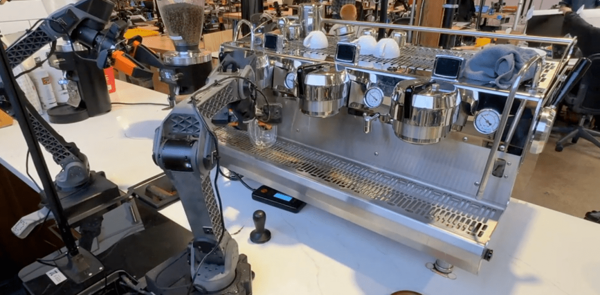 Revolutionizing Robotics – The Breakthrough of Physical Intelligence