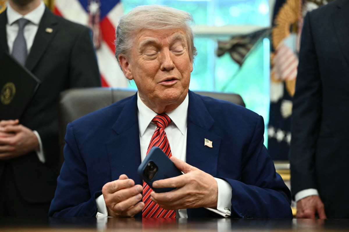 Trump Explores AI Partnerships for Public Benefit