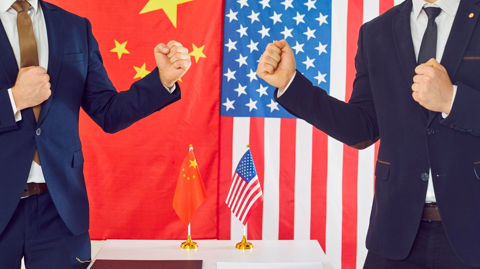 The Global AI Race – U.S. vs. China in the Tech Arena