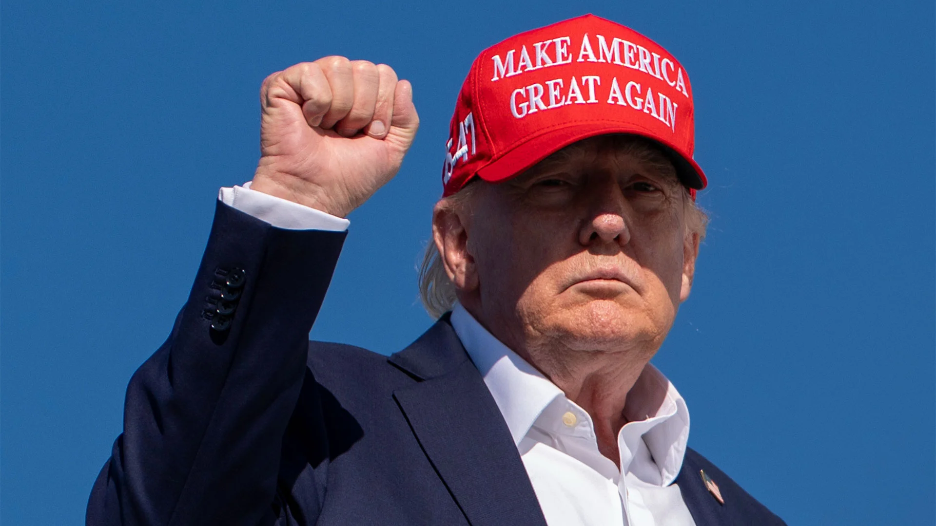 Memes and Reality – The Fine Line for Trump’s Approval Ratings